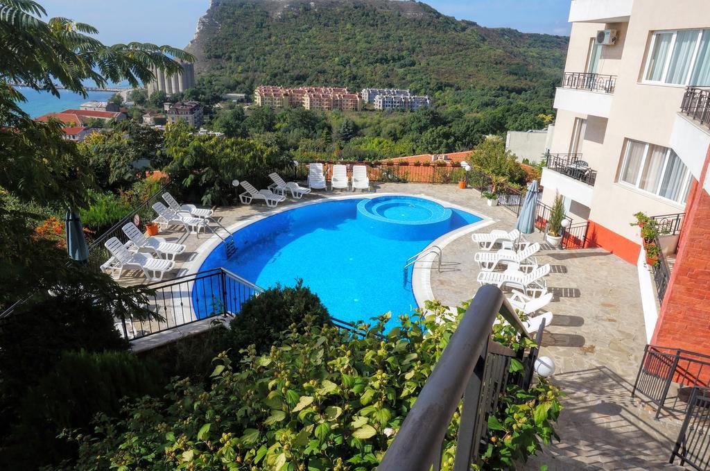 Апартаменти Свети Георги - Saint George Apartments Kavarna Exterior photo